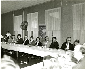 Image description is not available for 1955.105